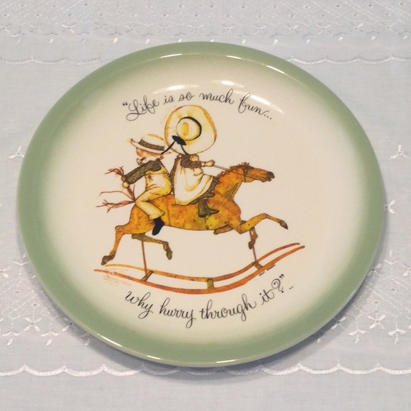 Holly Hobbie Other - Holly Hobbie Collectors Edition Made in U.S.A. Large Ceramic Plate